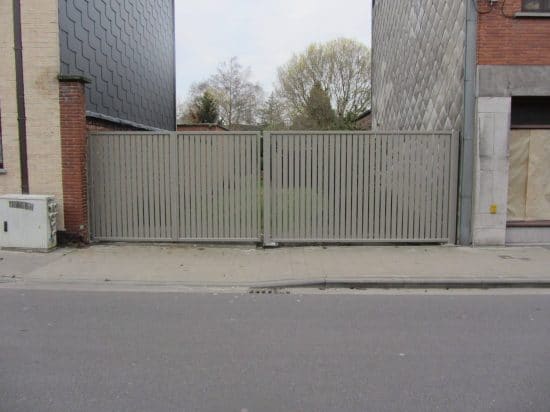 La clôture Kompas