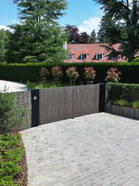 Portail en bois 